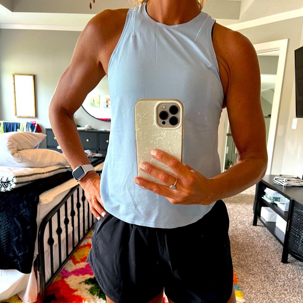 Lululemon light weight running tank